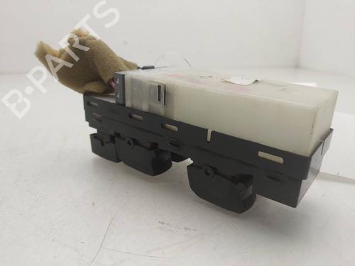 Left front window switch SUZUKI GRAND VITARA II (JT, TE, TD) 1.9 DDiS All-wheel Drive (JT419, TD44, JB419WD, JB419XD,... | BP40182292I27 - Image 2