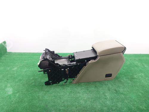 Used Armrest / Center console LAND ROVER RANGE ROVER EVOQUE (L538) [2011-2019]  30628316