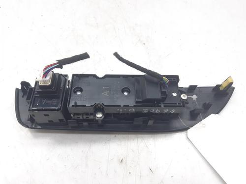 Used Front left interior door handle Front left interior door handle KIA STONIC (YB) [2017-2026] 8230588 8230588