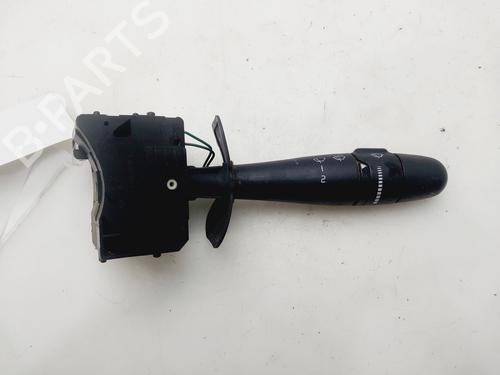 steering-column-stalk-renault-megane-i-classic-la01_-1996-1997-1998-1999-2000-2001-2002-2003-2004-2005-2006-2007-2008-31723325 main image
