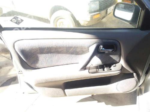 Front left lock NISSAN PRIMERA Hatchback (P11) 2.0 TD | BP5831387C98