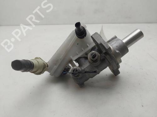 Used Brake master cylinder Brake master cylinder FORD TOURNEO COURIER B460 MPV 1.0 EcoBoost (100 hp) 40022521 40022521