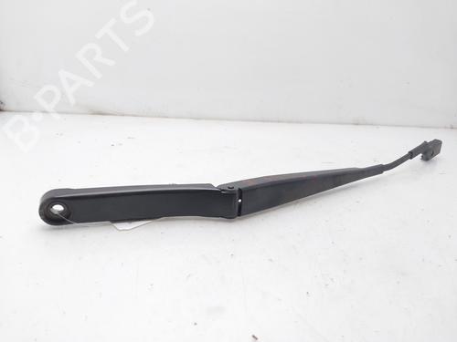 Used Front windshield wiper arm VW PASSAT B6 (3C2) [2005-2010]  19705195