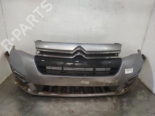 Used Front bumper Front bumper 39081458 39081458