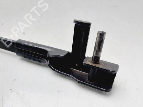 Front windshield wiper arm VW TOURAN (1T1, 1T2)  | BP23400004C143 