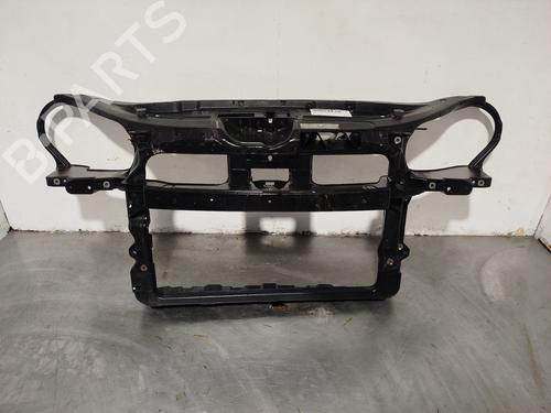 Frontplade/Frontkurv VW POLO IV (9N_, 9A_) 1.4 16V (75 hp) 31146539