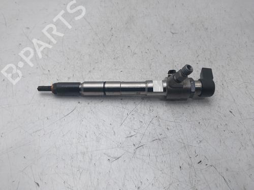 Used Injector SEAT IBIZA IV ST (6J8, 6P8) 1.6 TDI (90 hp) 31695382
