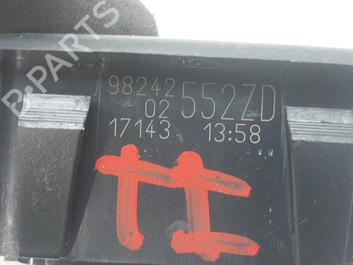left-rear-window-switch-peugeot-2008-i-cu_-2013-36528609 main image