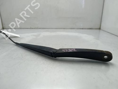 Used Front windshield wiper arm Front windshield wiper arm FORD TRANSIT COURIER B460 Box Body/MPV 1.5 TDCi (75 hp) 40494394 40494394
