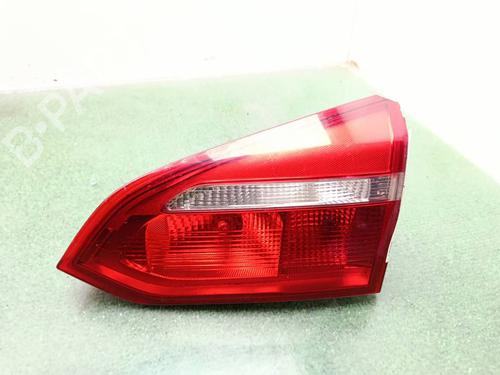 Used Right tailgate light Right tailgate light FORD FOCUS III Turnier 1.0 EcoBoost (125 hp) 40225743 40225743