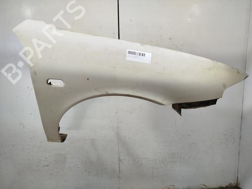 Used Right front fenders Right front fenders 37153270 37153270