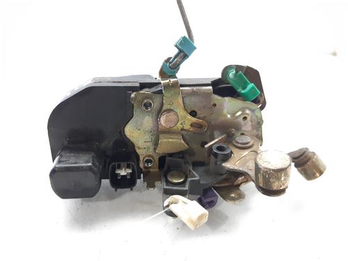Used Front left lock CHRYSLER VOYAGER IV (RG, RS) 2.5 CRD (141 hp) 7699152