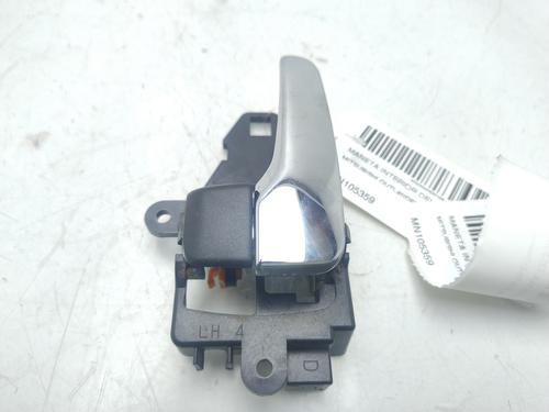 Front left interior door handle MITSUBISHI OUTLANDER II (CW_W) 2.0 DI-D (CW8W) | BP23399117I13 
