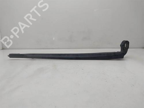 Used Front windshield wiper arm Front windshield wiper arm 38441578 38441578