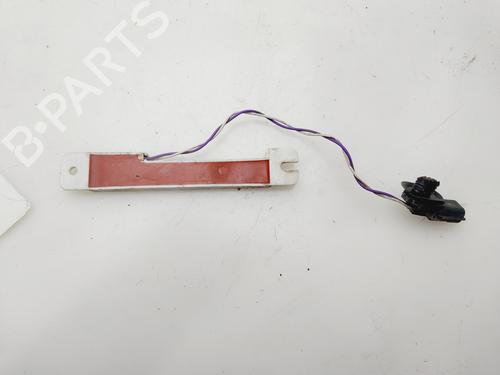 Antenne/Base RENAULT MEGANE III Grandtour (KZ0/1) [2008-2016]  31571525