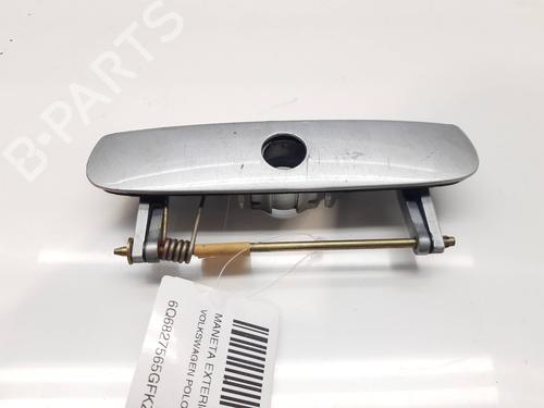 Used Tailgate handle VW POLO (9N_, 9A_) 1.4 TDI (70 hp) 10674038