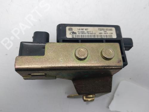 Used Electronic sensor Electronic sensor VW NEW BEETLE (9C1, 1C1) 1.9 TDI (90 hp) 36384403 36384403