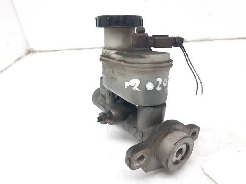 Used Brake master cylinder NISSAN ALMERA II Hatchback (N16) 2.2 Di (110 hp) 5850780