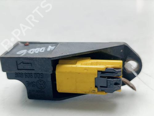 Used Electronic sensor Electronic sensor VW PASSAT B5.5 (3B3) 2.0 (115 hp) 40445279 40445279