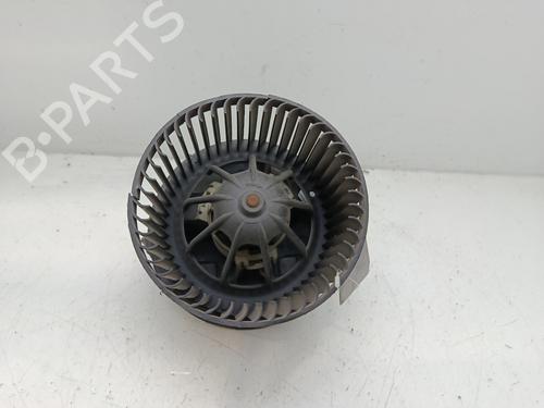 Used Heater blower motor RENAULT MEGANE II Saloon (LM0/1_) [2003-2025]  30738144