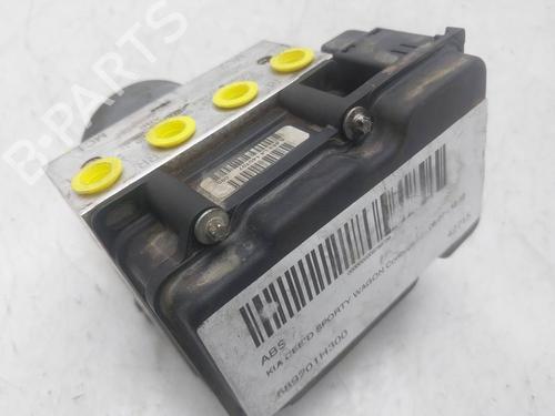 ABS pump KIA CEE'D SW (ED) 1.6 CRDi 90 | BP39474081M43 - Image 3