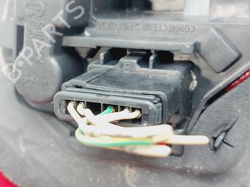 Right taillight PEUGEOT 206 CC (2D) 1.6 16V (2DNFUF, 2DNFUR) | BP32229517C35