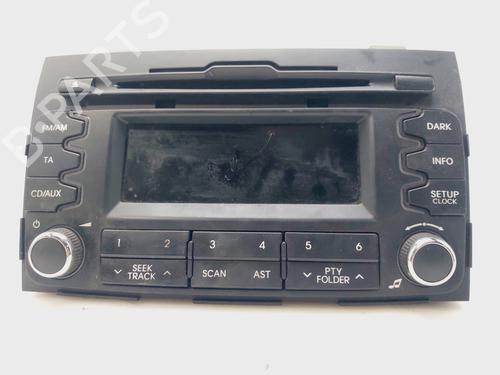 Used Radio KIA SPORTAGE III (SL) 1.7 CRDi (116 hp) 21285453