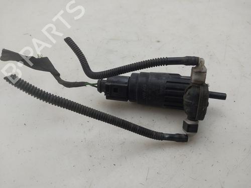 Used Washer pump Washer pump 37513761 37513761