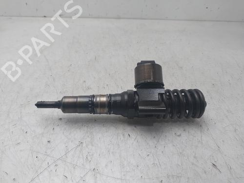 Spreder / Dyse AUDI A4 B7 (8EC) 2.0 TDI 16V (140 hp) 31307341