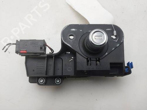 Used Tailgate handle Tailgate handle 38590756 38590756