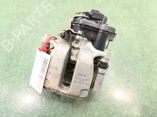 Used Right rear brake caliper BMW X7 (G07) xDrive 40 d Mild-Hybrid (340 hp) 30544924