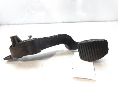 Used Clutch pedal Clutch pedal PEUGEOT 208 I (CA_, CC_) 1.4 HDi (68 hp) 8766065 8766065