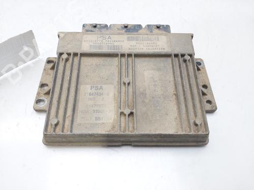 Used Engine control unit (ECU) CITROËN SAXO (S0, S1) 1.4 VTS (75 hp) 13741988