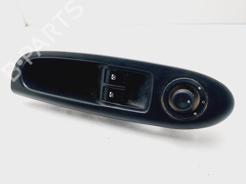 Left front window switch RENAULT CLIO II (BB_, CB_) 1.9 dTi (B/CB0U) | BP32327748I27 