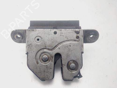 Used Tailgate lock OPEL CORSA D (S07) [2006-2015]  29904103