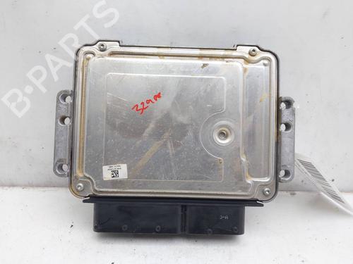 Engine control unit (ECU) HYUNDAI i30 (FD)  | BP16218365M57