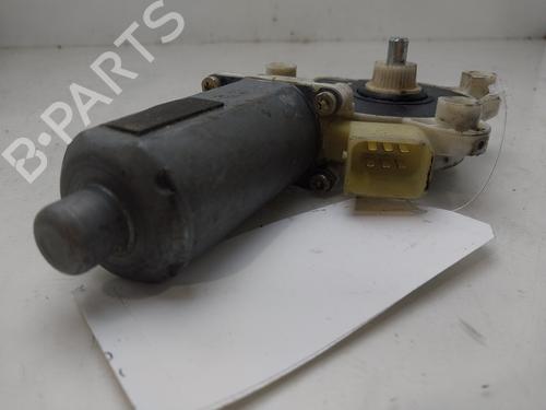 Right front window motor MERCEDES-BENZ CLK (C209) CLK 200 Kompressor (209.342) | BP16942502E20 