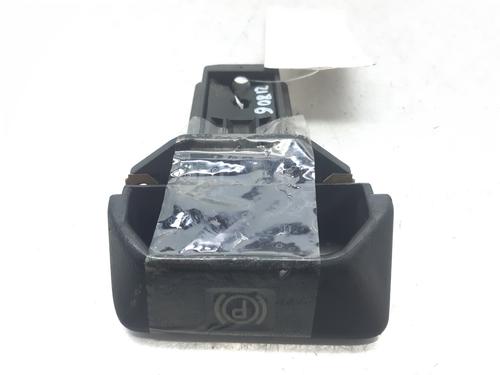 Used Hand brake MERCEDES-BENZ E-CLASS (W210) E 300 D (210.020) (136 hp) 8765621