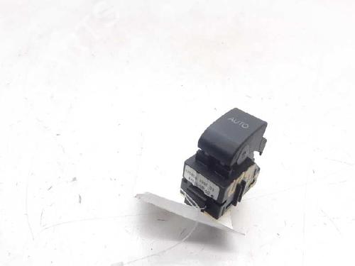 Used Right rear window switch TOYOTA AVENSIS (_T25_) 1.8 VVT-i (ZZT251_, ZZT251R) (129 hp) 12400859