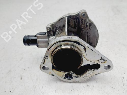 Used Vacuum pump NISSAN ALMERA II Hatchback (N16) [2000-2025]  27839986