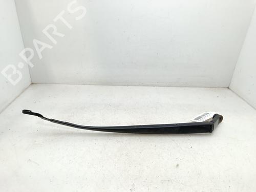Used Front windshield wiper arm Front windshield wiper arm 36781086 36781086