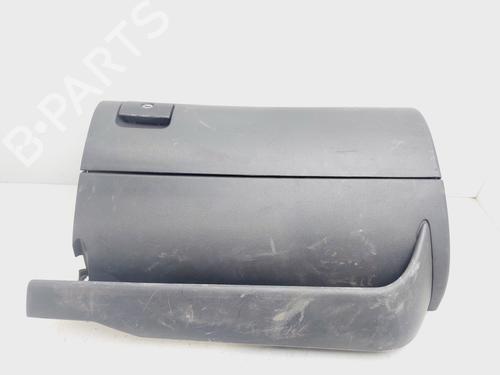 Used Glove box SEAT LEON (1M1) [1999-2006]  26229753