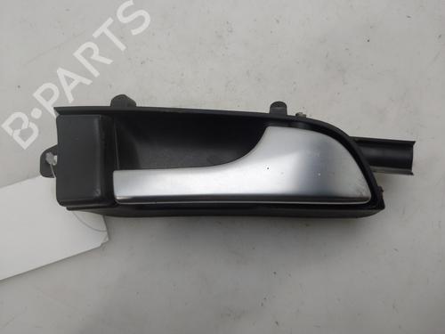 Used Front right interior door handle Front right interior door handle 38240010 38240010