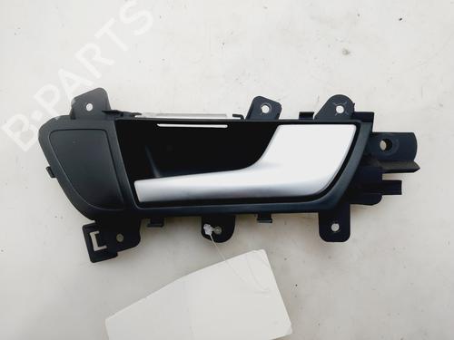 Højre bagtil invendig håndtag AUDI A4 B8 (8K2) [2007-2017]  30901197