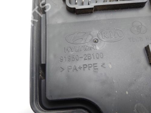 Fuse box HYUNDAI SANTA FÉ II (CM) 2.2 CRDi 4x4 | BP16947861E1 