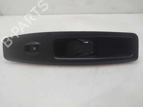 Used Right front window switch Right front window switch 36569182 36569182