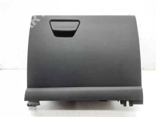 Used Glove box Glove box FORD KUGA II (DM2) 2.0 TDCi (120 hp) 7759067 7759067