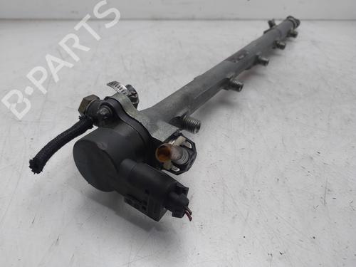 Used Injection rail Injection rail 36839888 36839888
