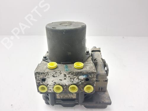 Used ABS pump NISSAN QASHQAI I (J10, NJ10) [2006-2015]  31636576