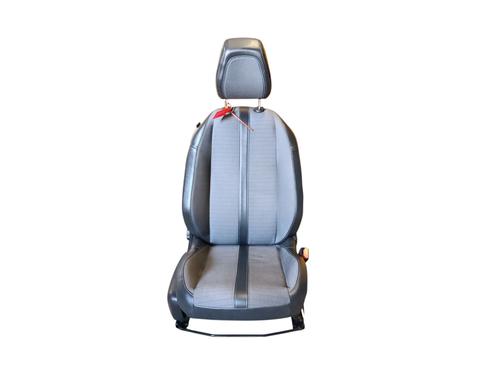 Used Right front seat PEUGEOT 208 II (UB_, UP_, UW_, UJ_) [2019-2025]  28568490